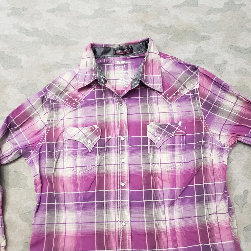 Wrangler Rock 47 Top Womens Medium Purple Western Plaid Pearl Snap Short Sleeve - Picture 3 of 8